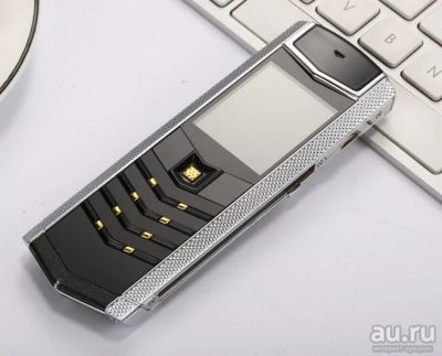 Лот: 10168992. Фото: 1. Телефон Vertu Signature Silver... Кнопочные мобильные телефоны