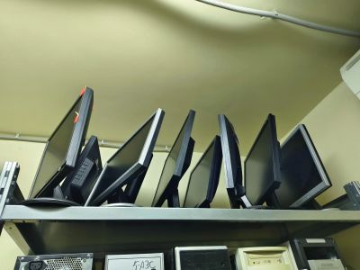 Лот: 22153904. Фото: 1. Мониторы 10 шт. с рубля. ЖК-мониторы