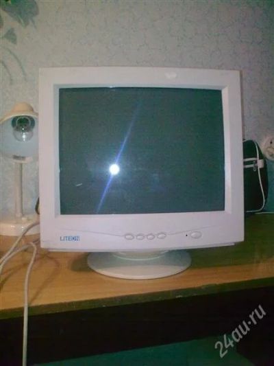 Лот: 2493730. Фото: 1. монитор. ЭЛТ-мониторы
