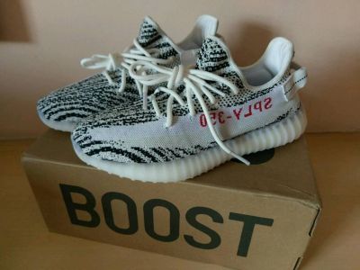 Лот: 12182005. Фото: 1. Кроссовки adidas yezzy boost 350... Кеды, кроссовки, слипоны