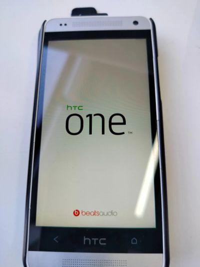 Лот: 21975207. Фото: 1. HTC one mini. Смартфоны