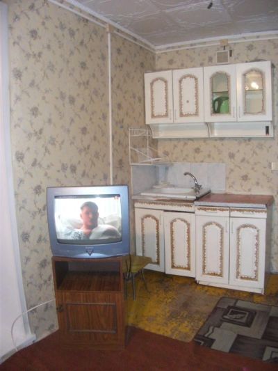 Лот: 4073452. Фото: 1. гостинка 18 м2 Кировский р-он... Квартиры, студии