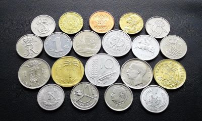 Лот: 10522161. Фото: 1. 20 монет стран Мира - одним лотом... Наборы монет