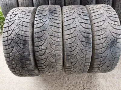 Лот: 24377985. Фото: 1. 215/65 R16 - Пара шин шипованных... Шины