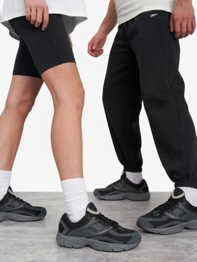Лот: 25369845. Фото: 1. Кроссовки Reebok Premier Trinity... Кеды, кроссовки, слипоны