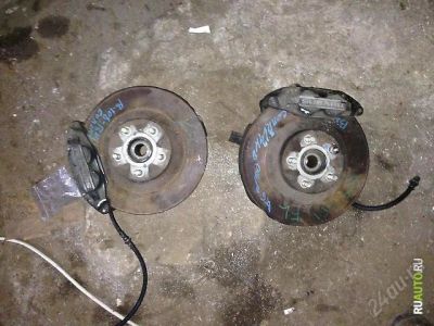 Лот: 2815959. Фото: 1. тормоза 4pot subaru forester sf5. Тормозная система