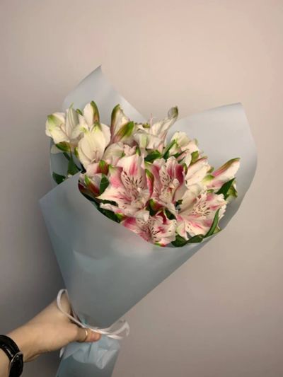 Лот: 25373559. Фото: 1. 5. Букет-комплимент. Свежие цветы