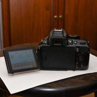 Лот: 15678364. Фото: 1. Nikon D 5200 + 18-55 VR G II... Цифровые зеркальные