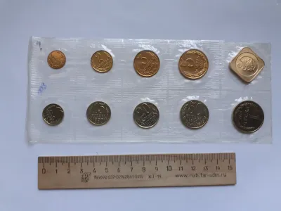 Лот: 24861995. Фото: 1. Заводской набор монет (№10) годовой... Наборы монет