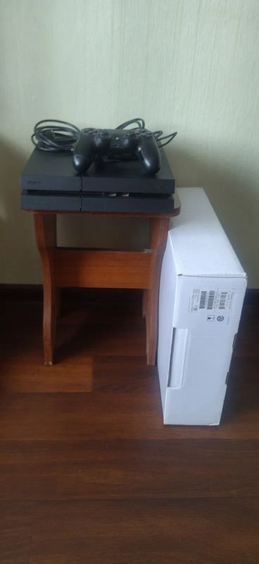 Лот: 19974270. Фото: 1. Play Station 4. Игровые приставки, консоли
