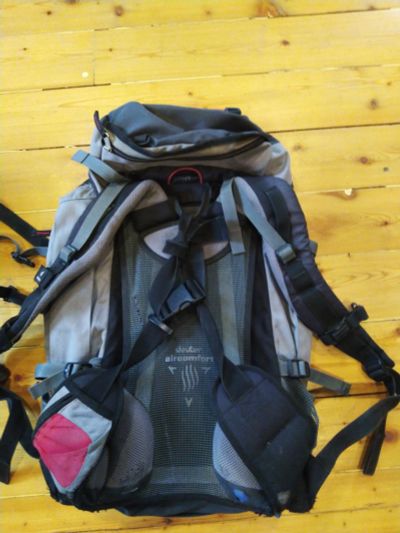 Лот: 15153917. Фото: 1. Deuter futura 32. Рюкзаки