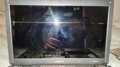 Лот: 21249407. Фото: 1. Матрица для ноутубка Samsung R530. Матрицы для дисплея