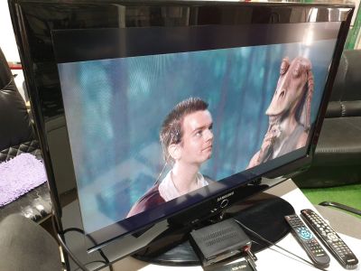 Лот: 13850112. Фото: 1. Телевизор Samsung 37" с приставкой. Телевизоры