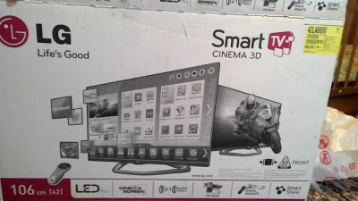 Лот: 4058718. Фото: 1. LG 42LA660V. Телевизоры
