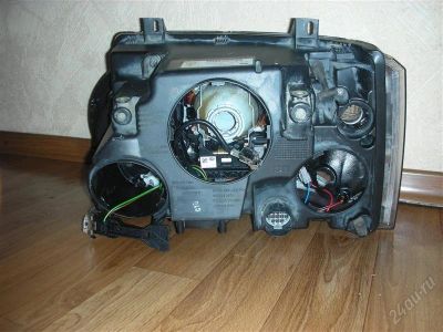 Лот: 851253. Фото: 1. Фара от Landrover Range Rover. Оптика и освещение
