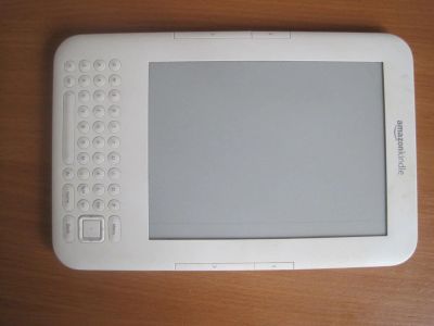 Лот: 7453636. Фото: 1. Kindle Keyboard. Электронные книги