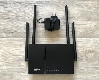 Лот: 14121813. Фото: 1. Wi-Fi роутер Маршрутизатор D-link... Маршрутизаторы (роутеры)