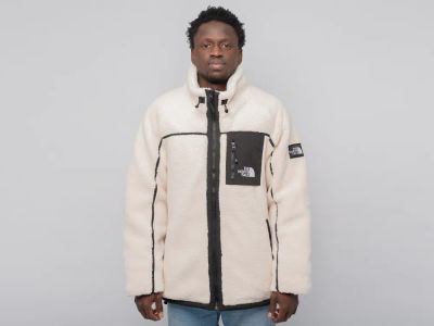 Лот: 20972971. Фото: 1. Куртка The North Face. Верхняя одежда