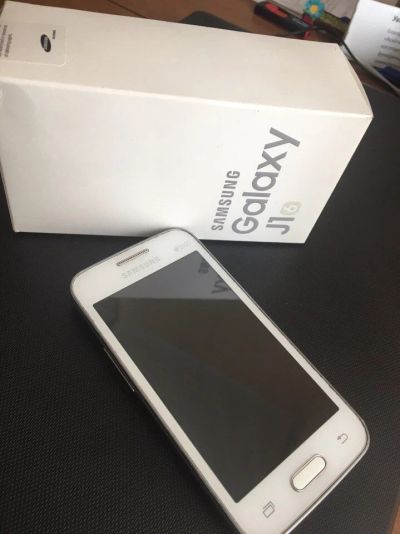 Лот: 9601227. Фото: 1. Смартфон Samsung Galaxy Ace 4... Смартфоны