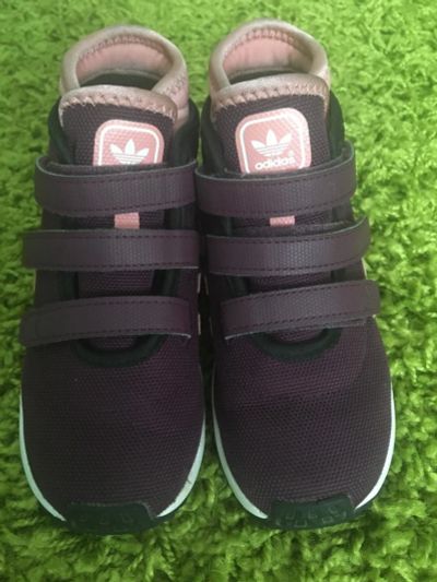 Лот: 10210155. Фото: 1. Ботинки Adidas (оригинал)! р.27... Кеды, кроссовки