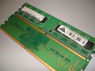 Лот: 4069875. Фото: 1. hynix 512mb 1rx8 pc2-5300u-555-12... Оперативная память