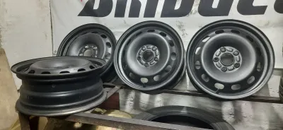 Лот: 22226032. Фото: 1. Диски Ford/Volvo/Волга 6*15 5... Диски