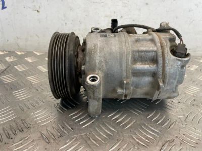 Лот: 23364066. Фото: 1. компрессор кондиционера Volkswagen... Двигатель и элементы двигателя