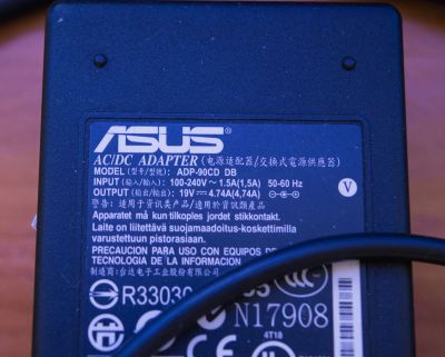 Лот: 6822581. Фото: 1. Блок питания для ноутбука Asus... Корпуса, блоки питания