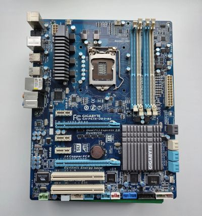 Лот: 20350708. Фото: 1. Gigabyte ga-p67x-ud3-b3. Материнские платы