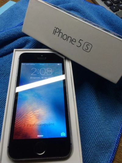 Лот: 8014945. Фото: 1. Айфон Apple iPhone 5S 16Gb как... Смартфоны