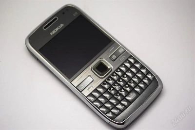 Лот: 1683050. Фото: 1. Продам Nokia E72 Silver в отличном... Смартфоны