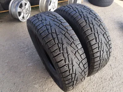 Лот: 21215329. Фото: 1. 245/70 R16 - Пара шин шипованных... Шины
