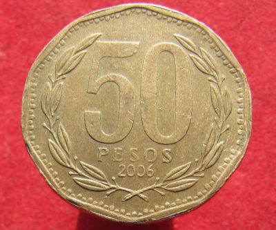 Лот: 16046328. Фото: 1. Чили 50 песо, 2006г. Остальные страны