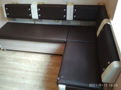 Лот: 18070973. Фото: 1. Кухонный диван со спальным местом... Кухонные уголки
