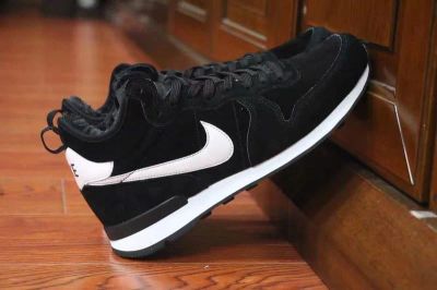 Лот: 8493333. Фото: 1. nike Зима 40-43 6018. Кеды, кроссовки, слипоны