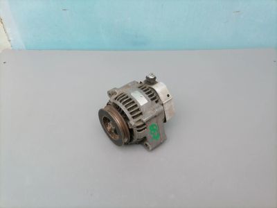 Лот: 19819546. Фото: 1. Генератор Toyota Тойота 2C 3C. Электрооборудование