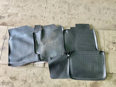 Лот: 16445697. Фото: 1. Оригинальные коврики в салон Toyota... Салон