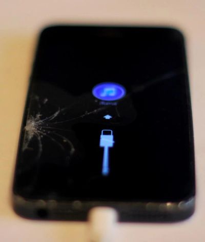 Лот: 4153869. Фото: 1. Apple Iphone 5 (не исправен). Смартфоны