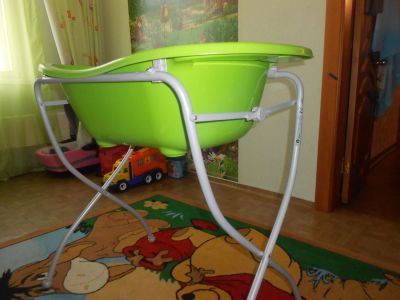 Лот: 5085331. Фото: 1. Подставка (Италия) под ванночку... Ванночки, сиденья, горшки