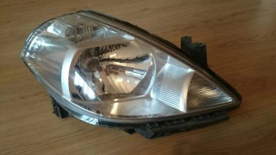 Лот: 10485065. Фото: 1. Фара Nissan Tiida правая. Оптика и освещение