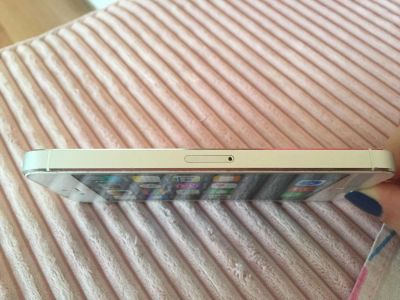 Лот: 4755331. Фото: 1. Iphone 5 16gb white. Смартфоны