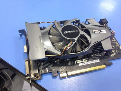 Лот: 5936336. Фото: 1. ASUS Radeonh HD5750 1024mb DDR-5. Видеокарты