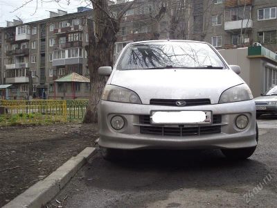 Лот: 1788777. Фото: 1. Продам Daihatsu YRV 2000 г.в. Автомобили