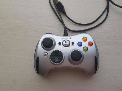 Лот: 10448090. Фото: 1. Геймпад Logitech ChillStream. Рули, джойстики
