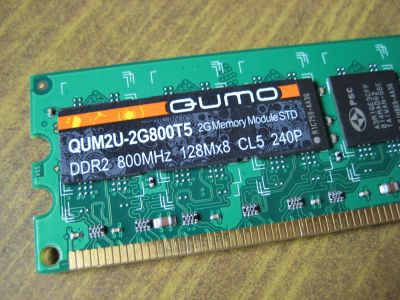 Лот: 4056697. Фото: 1. Оперативная память QUMO 2G (четыре... Оперативная память