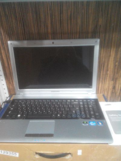 Лот: 11364995. Фото: 1. Samsung RV520 Intel Core i5 2410m. Ноутбуки
