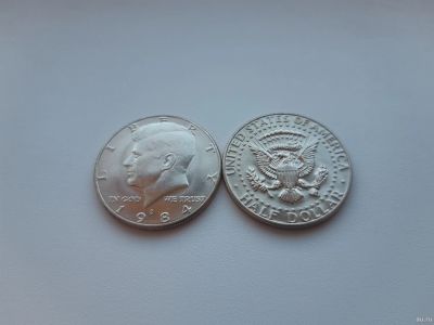 Лот: 18170095. Фото: 1. США 50 центов 1984 г ( Half dollar... Америка