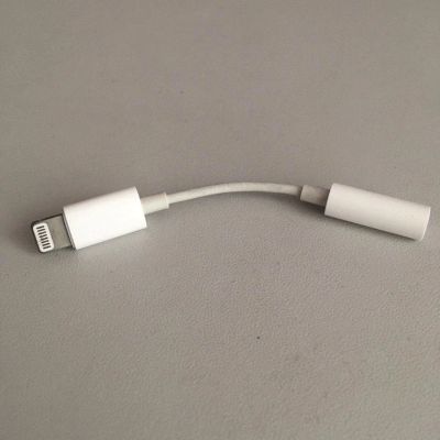 Лот: 15756297. Фото: 1. apple Адаптер Lightning/выход... Дата-кабели, переходники