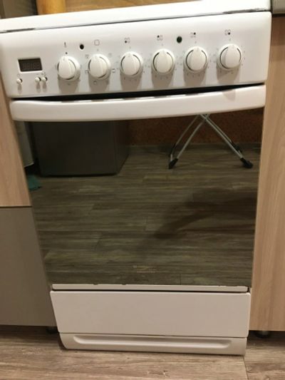 Лот: 15248434. Фото: 1. Электрическая плита Hotpoint-Ariston. Плиты, духовые шкафы, варочные поверхности
