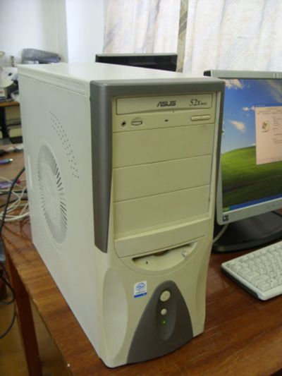 Лот: 3656901. Фото: 1. Системник Pentium-3,1000MHz. Компьютеры в сборе